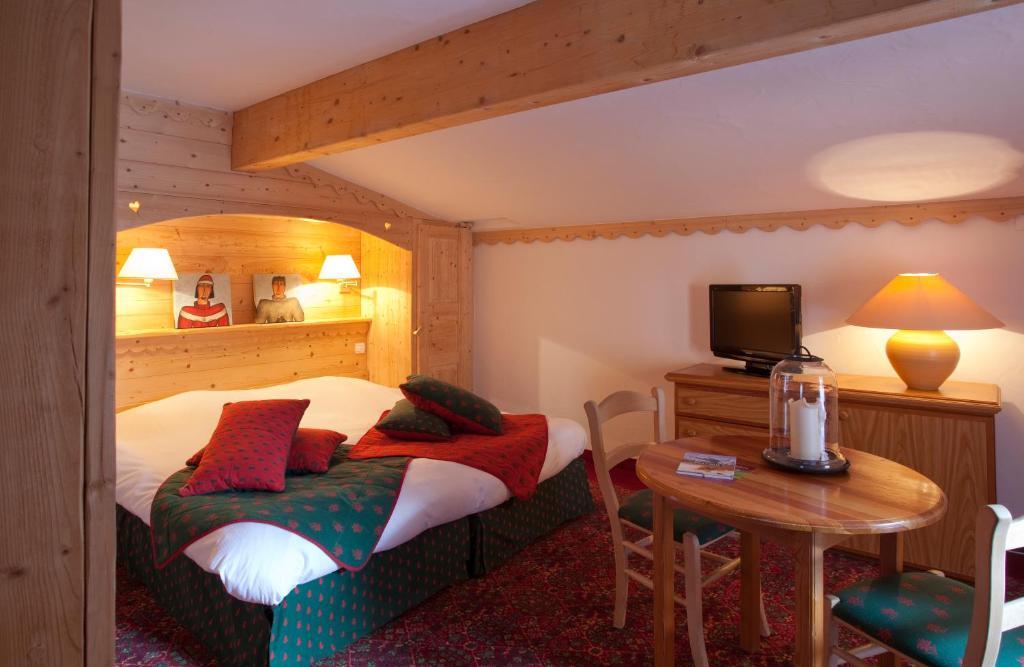 Hotel Les Mélèzes Les Deux Alpes Exterior foto